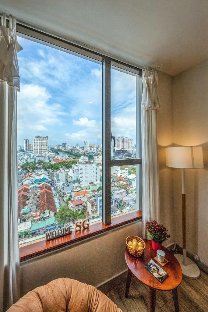 Central Apartments - Free Pool&Gym - RiverGate Residence Building