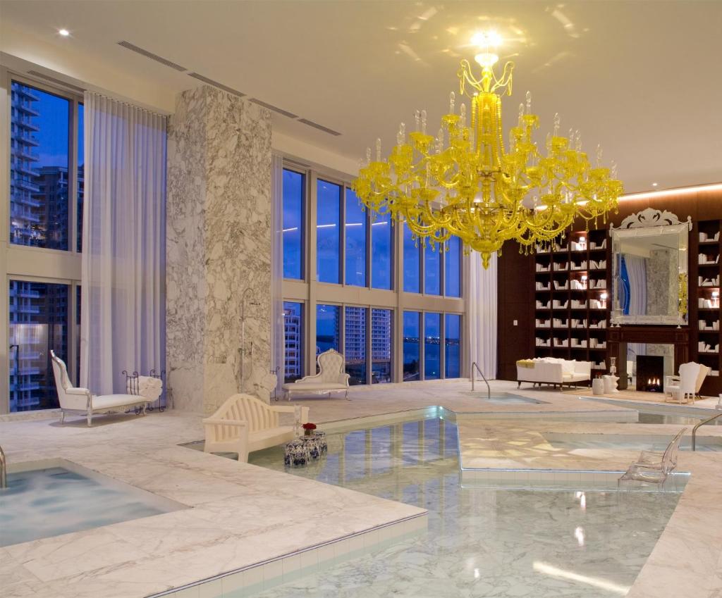 Апартаменты (Апартаменты), W MIAMI BRICKELL Apartments