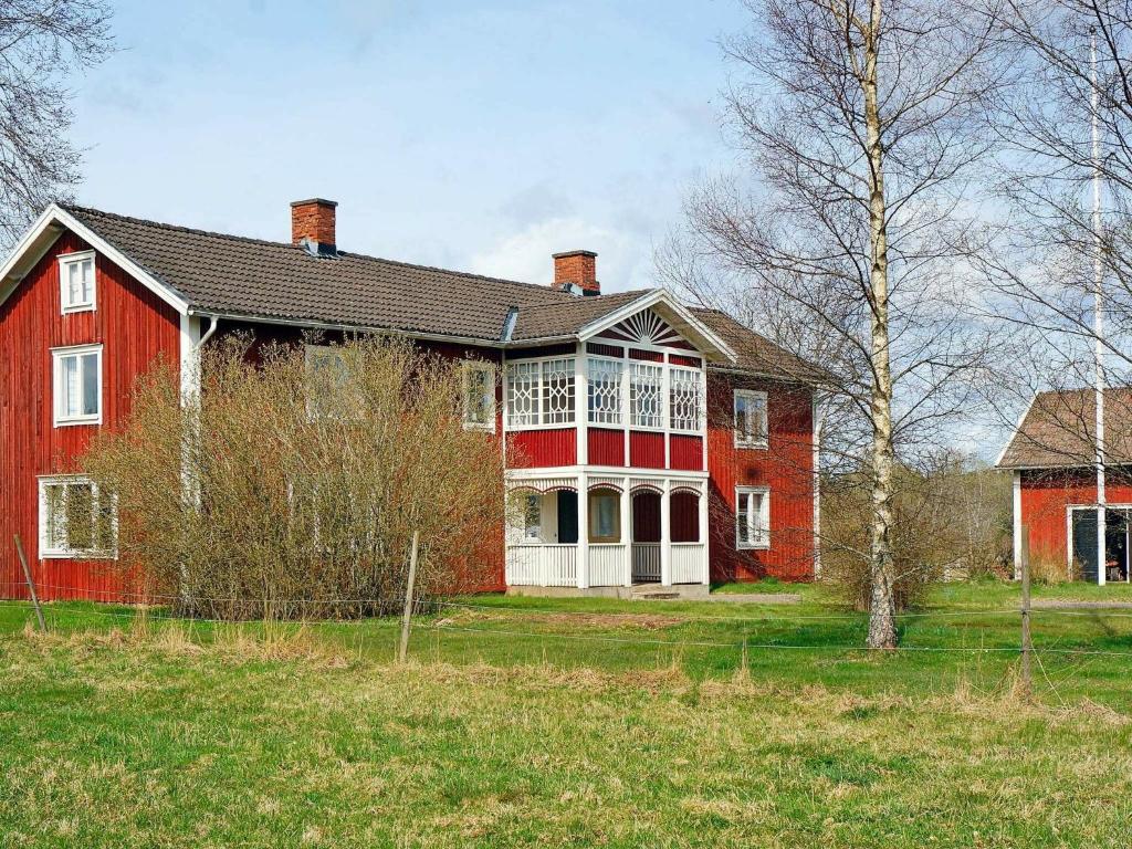 7 person holiday home in R RVIK photo 2