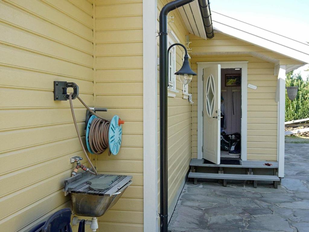 10 person holiday home in Kongshavn photo 3