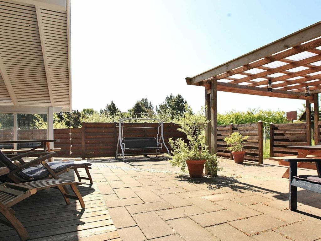 Three-Bedroom Holiday home in Rødby 30 photo 1