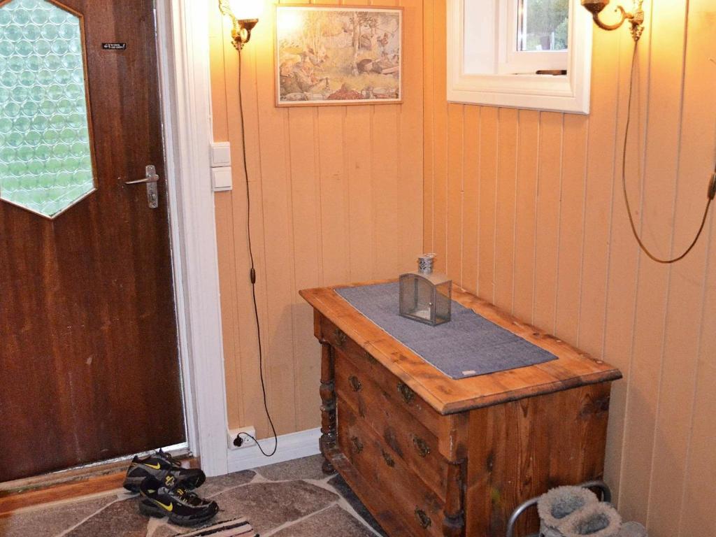 Three-Bedroom Holiday home in Gullesfjord photo 3