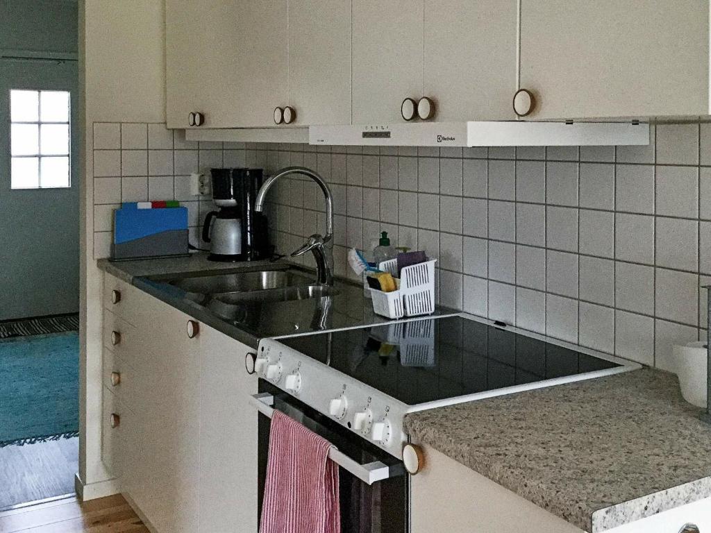 3 person holiday home in FJ LKINGE photo 4