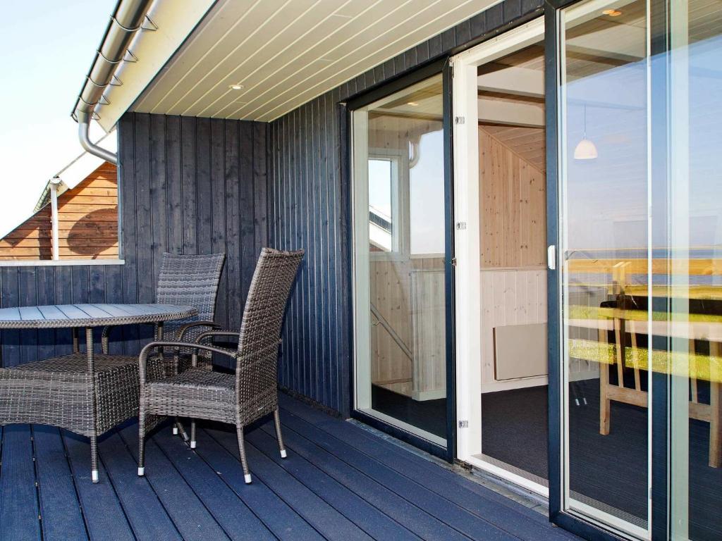 Three-Bedroom Holiday home in Hemmet 89 photo 4