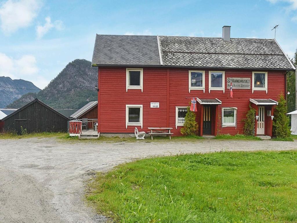 Holiday home Måndalen photo 4