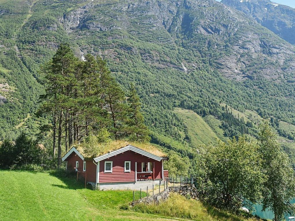 Holiday home Olden IV photo 2