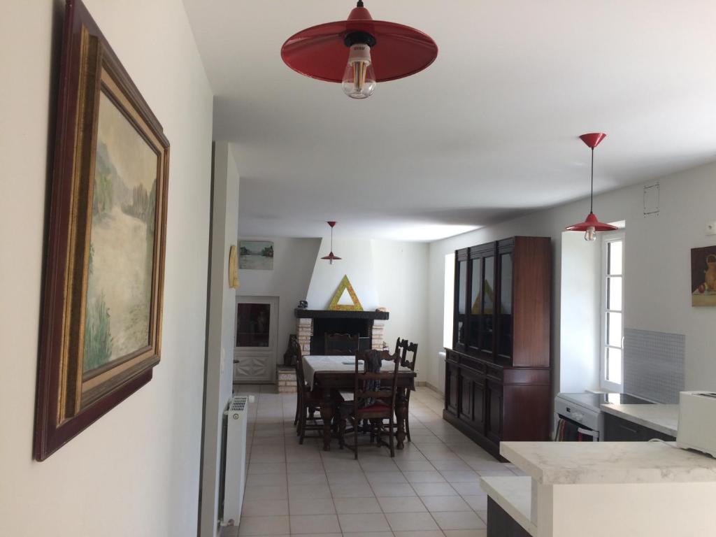 Grande maison de vacances au cœur du Perigord Noir nature et confort photo 3