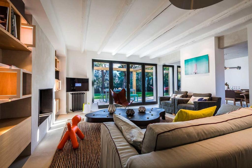 PARADISE KEYWEEK Villa with Pool Fireplace near the Beach in Bidart photo 3