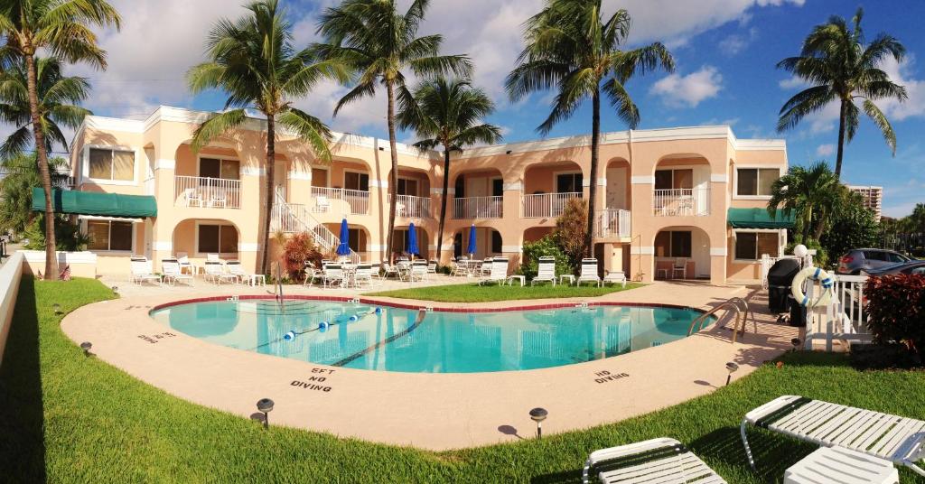 Coral Key Inn image
