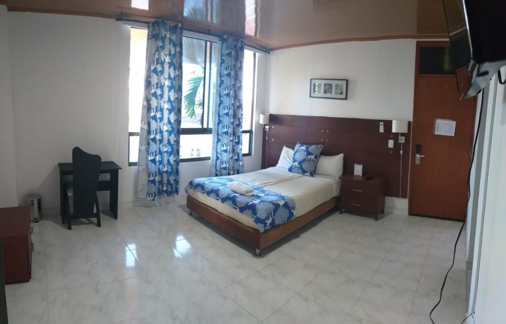 Hotel Reina Victoria photo 1