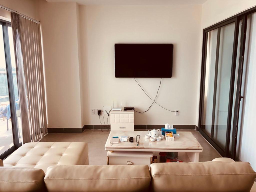 BLUE SAPHIRE RESORT,40M là biển