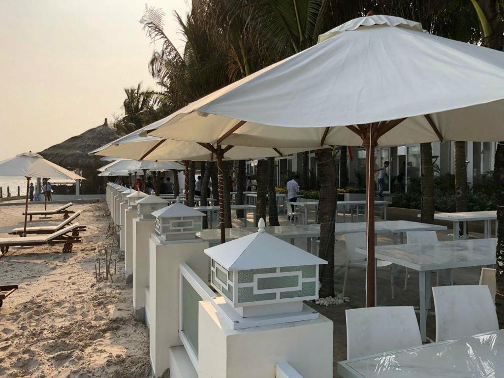 BLUE SAPHIRE RESORT,40M là biển