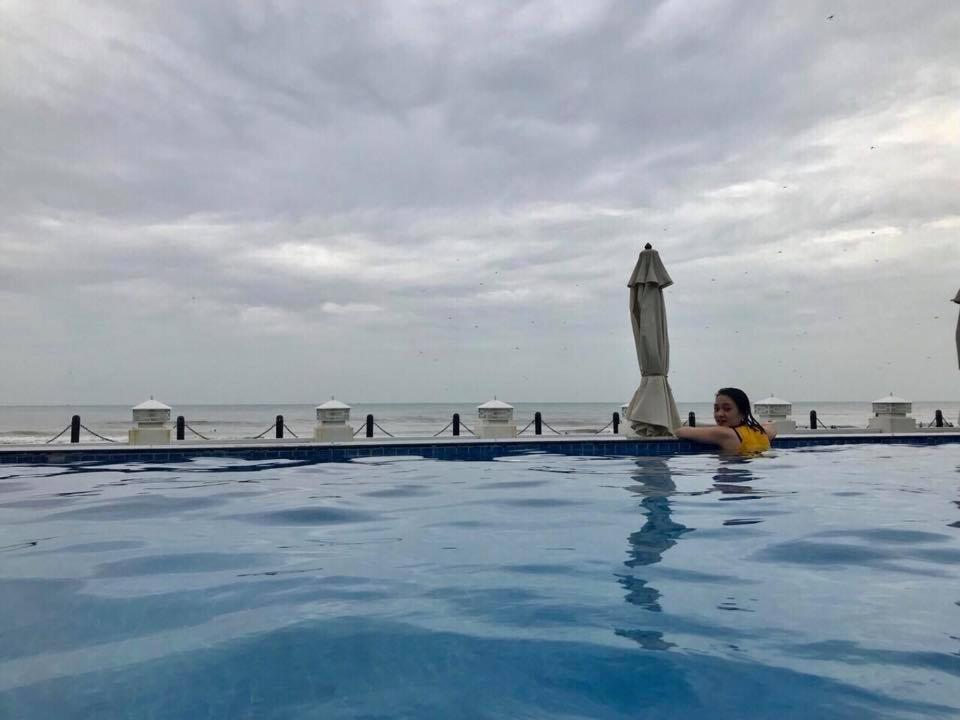 BLUE SAPHIRE RESORT,40M là biển