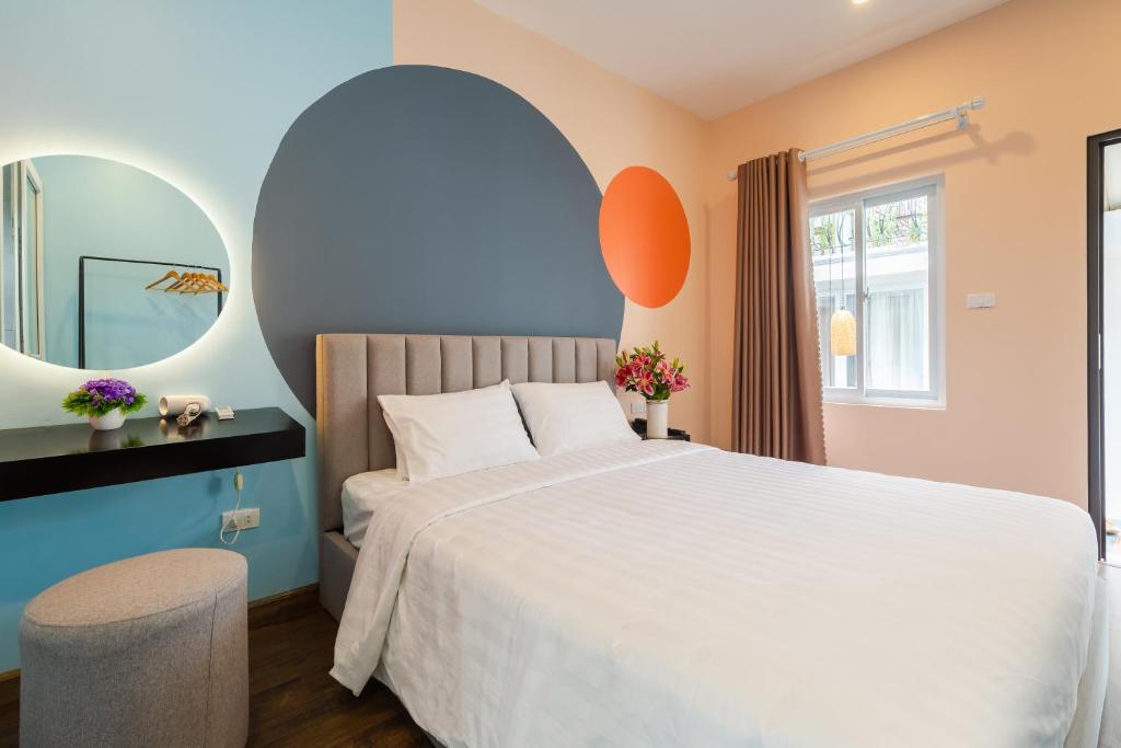 Двухместный (Улучшенный номер с кроватью размера «king-size»), Ohana Hotel