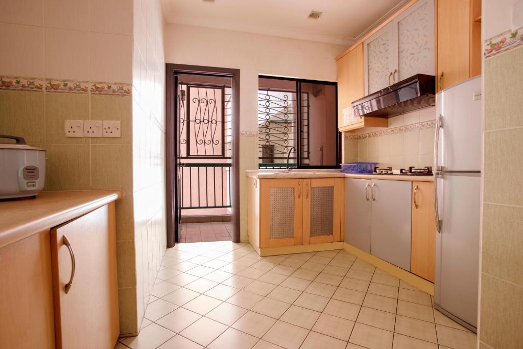 Marina Court Kota Kinabalu-2Bedroom 2Bathroom & 3 Bedroom 2 Bathroom Apartment photo 4
