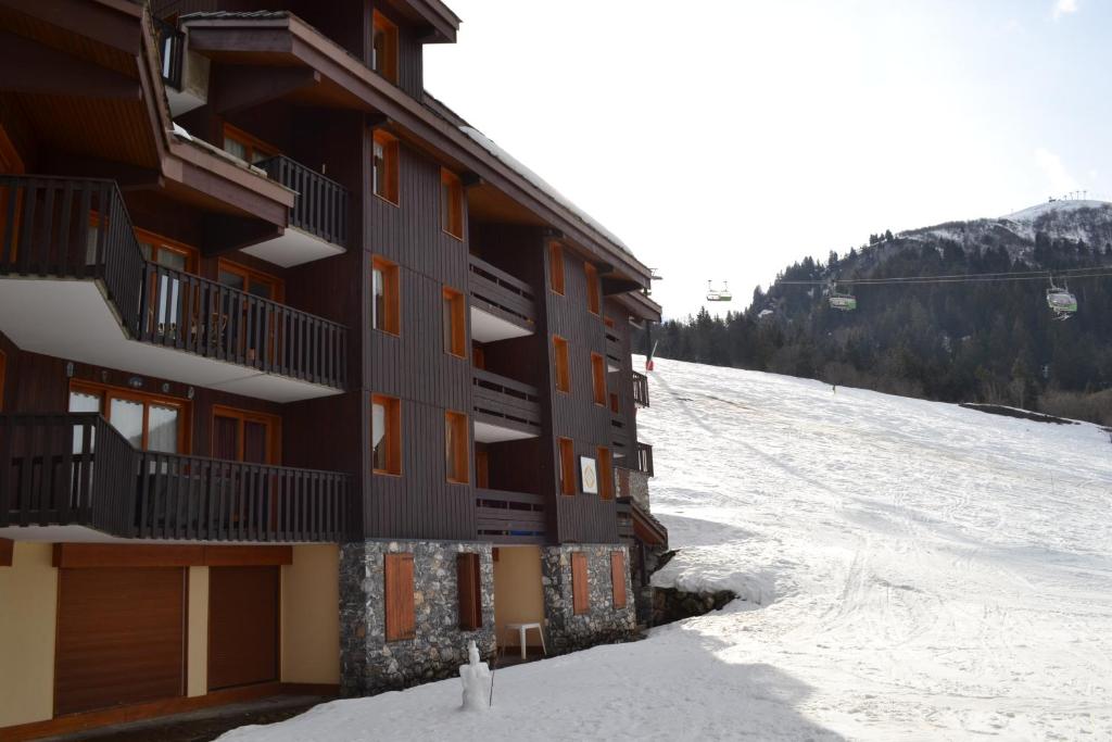 Valmorel Studio Skis aux pieds photo 1