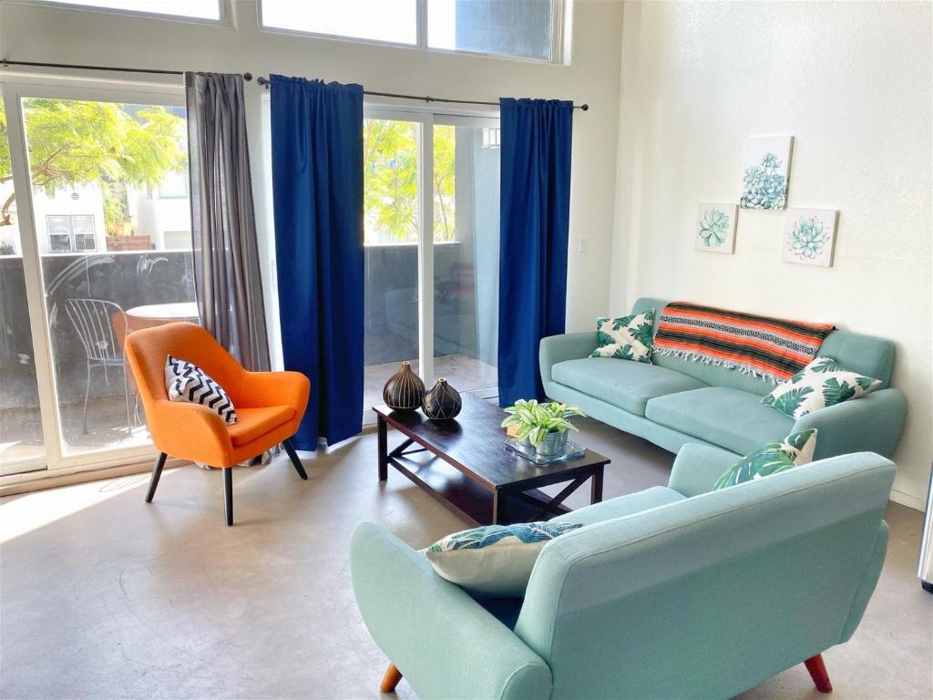 Апартаменты (Loft 6), Little Italy Modern Lofts