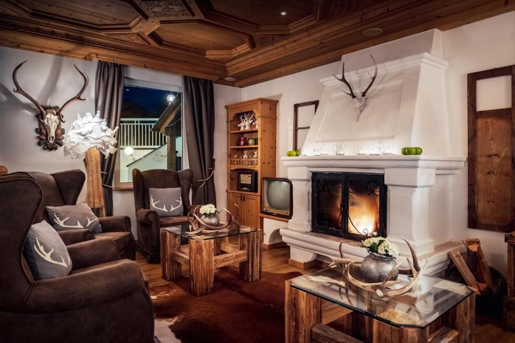 Hotel Antines photo 2