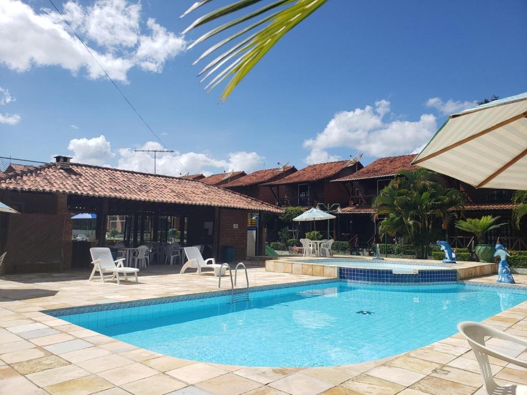 Lindo chalé completo para até 10 pessoas com piscina aquecida photo 4