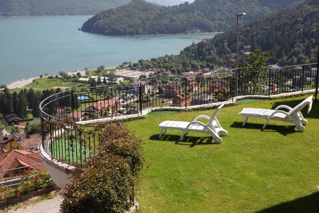 Villa Gardenia Molveno photo 1