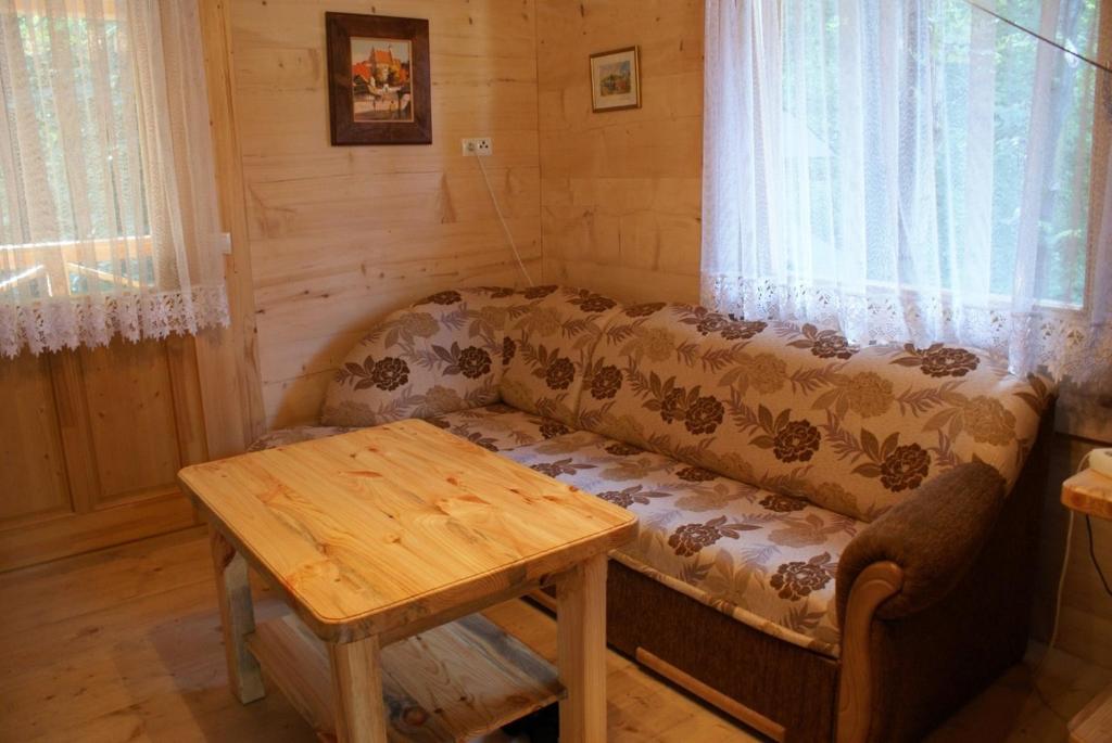 Ostoja Karlików - Domki do Wynajęcia photo 4