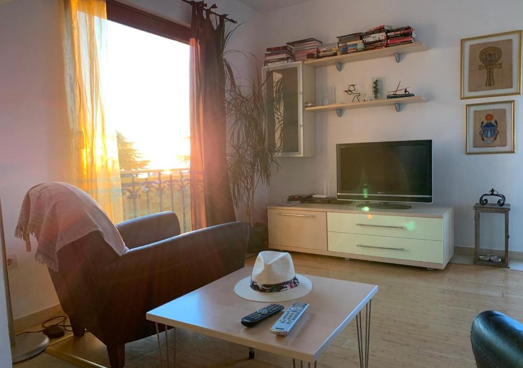 Regent Apartment photo 3