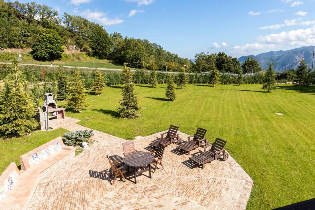 ALTIDO Superb Villa with Tennis Court, Garden and BBQ area photo 2