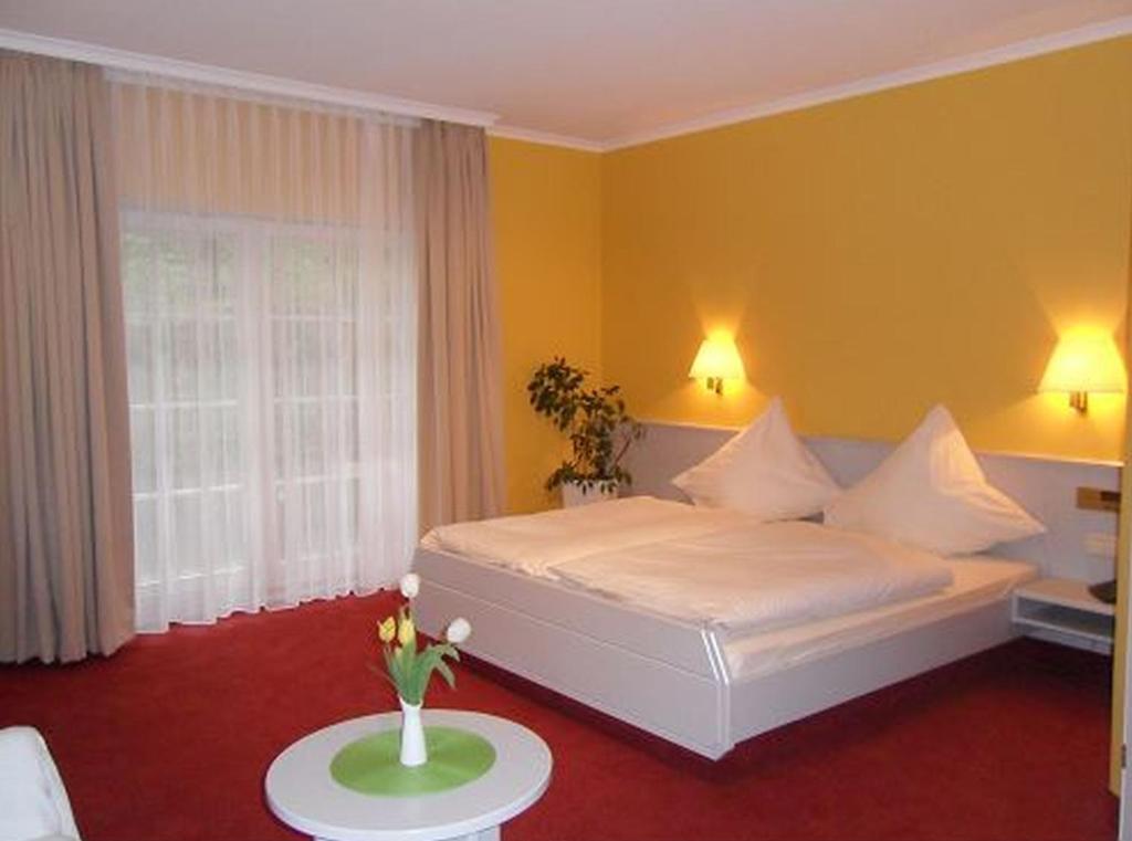 Двухместный (Двухместный номер с 1 кроватью), Hotel & Restaurant Weinberg