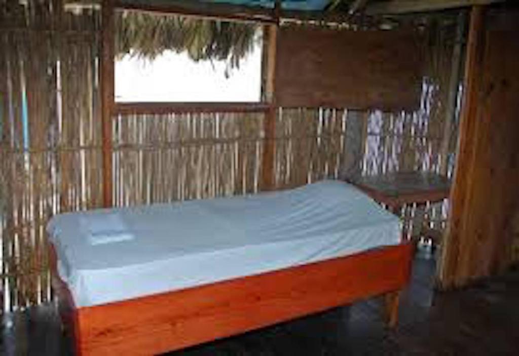 San Blas Islands - Private Cabin Over-the-Ocean + Meals + Island Tours photo 3