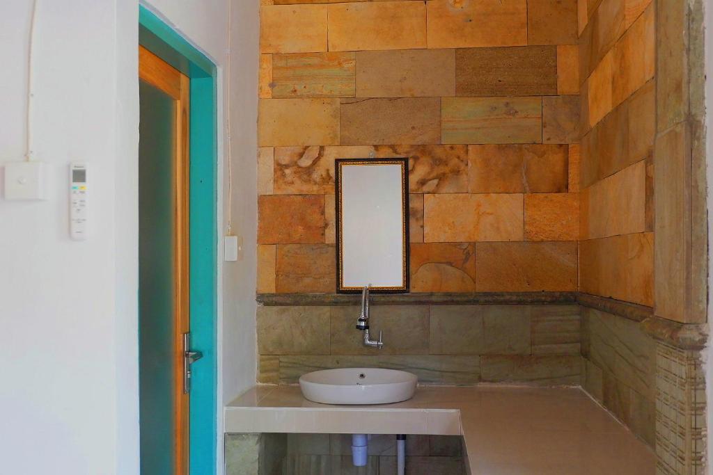 Номер (Кровать в общем номере с 4 кроватями), Tropical Garden Inn