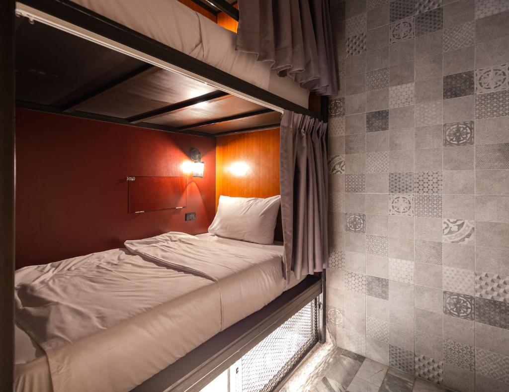 Номер (Кровать в общем 4-местном номере для мужчин и женщин), Luk Hostel