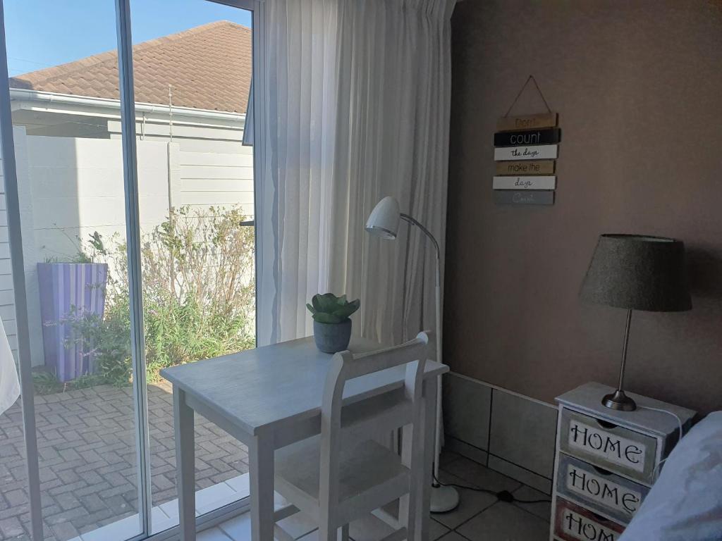 Nahoon Bed & Breakfast photo 2