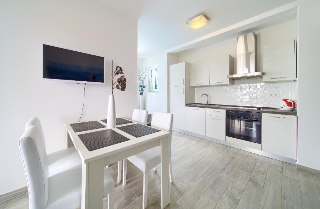 Apartments Mali Nono photo 4