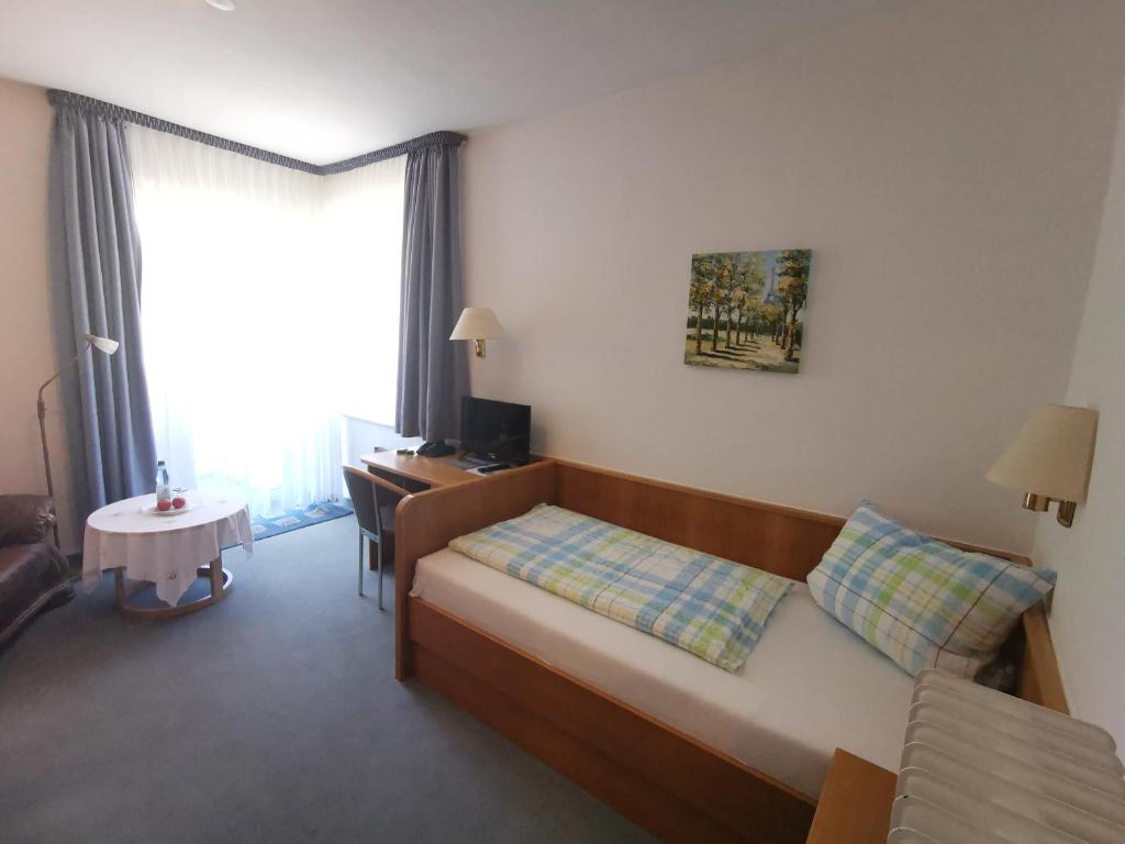 Одноместный (Одноместный номер), Haus am Kurpark Hotel with balcony