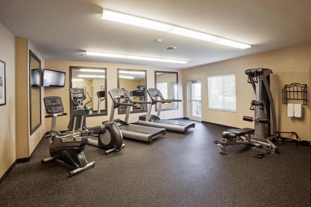 Candlewood Suites - Frisco, an IHG Hotel photo 3