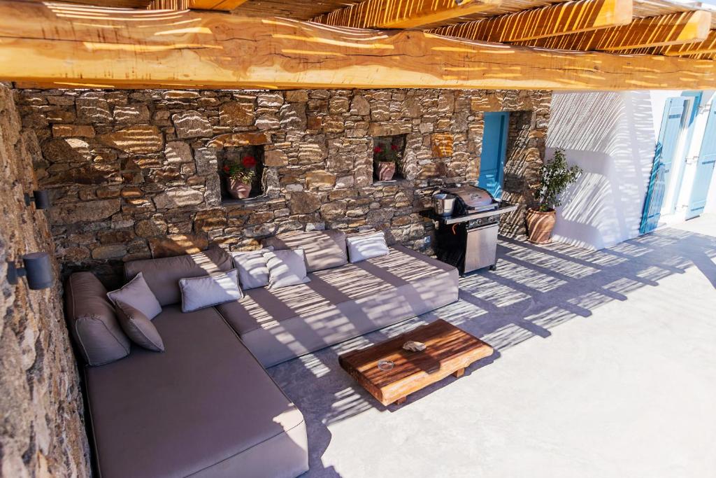 Livadi House photo 4