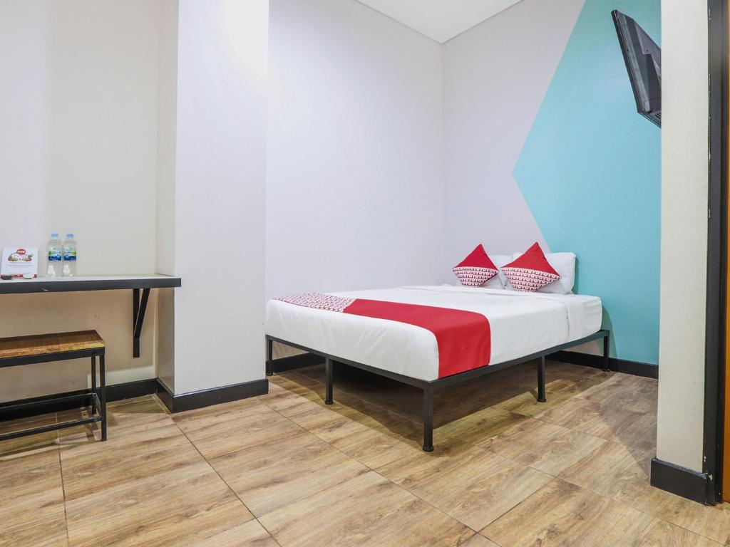 Двухместный (Стандартный двухместный номер с 1 кроватью), OYO 127 W Residence