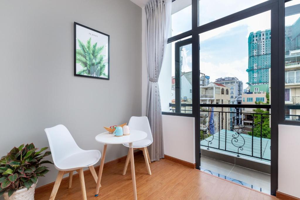 Cozrum Homes Lý Chính Thắng
