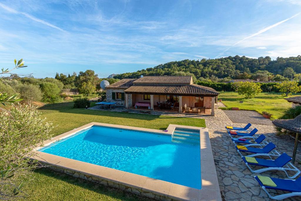 Villa Les Figueres By homevillas360 photo 4