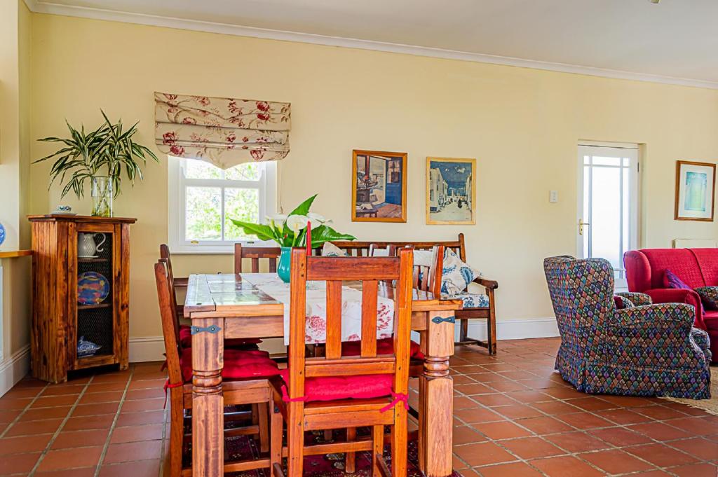56B Gowrie Village photo 2