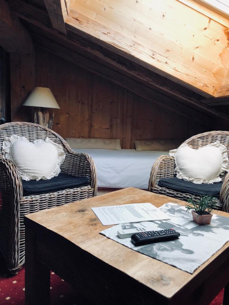 Le Coin Savoyard Room Type - Twin Room - Attic 16