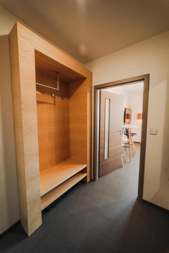 Beautiful new studio, 400m from the square photo 1