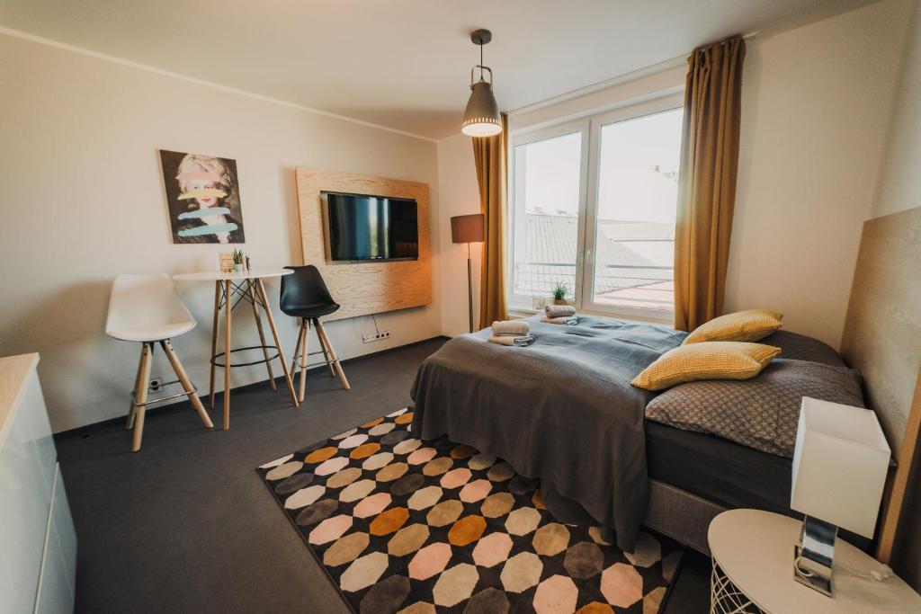 Beautiful new studio, 400m from the square photo 4