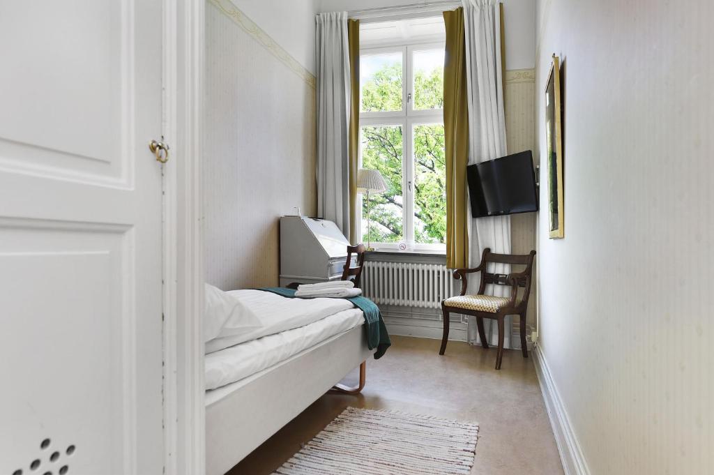 Одноместный (Economy Single Room with Sea View - Shared Bathroom), Ersta Konferens & Hotell