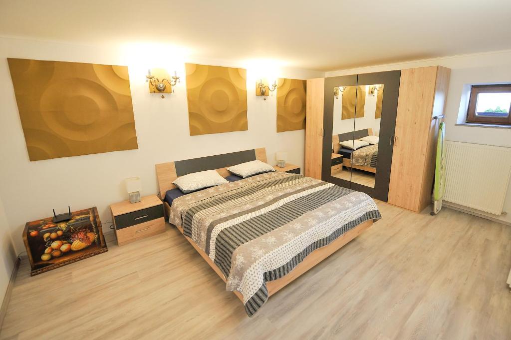 Apartments Jernej with Onsite Wellness photo 3
