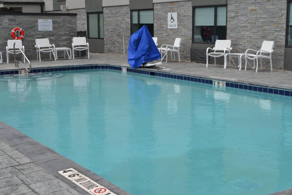 Holiday Inn - Columbus, an IHG Hotel photo 1