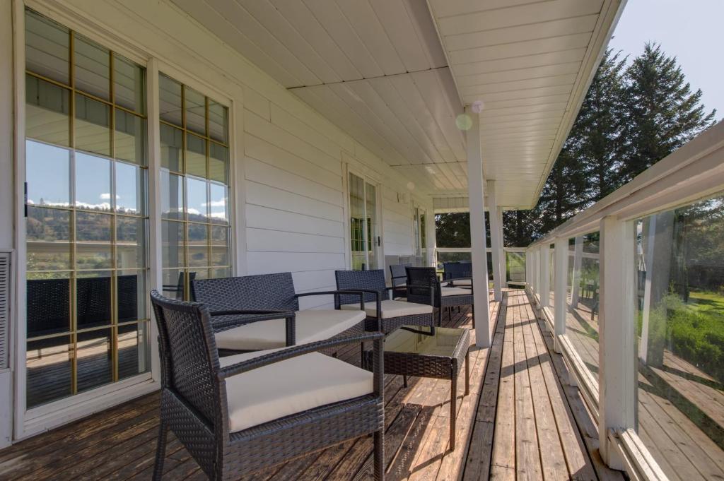 South Thompson Inn & Conference Centre photo 3
