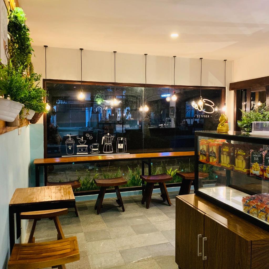 The Nalaya Hotel & Resto photo 3