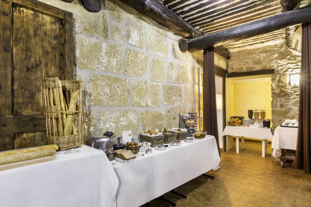 Best Western Domaine de Roquerousse - 숙소 외관