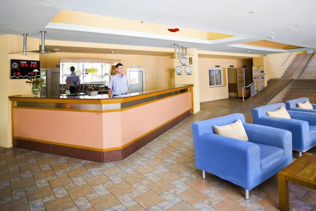 Hotel Oasis photo 1